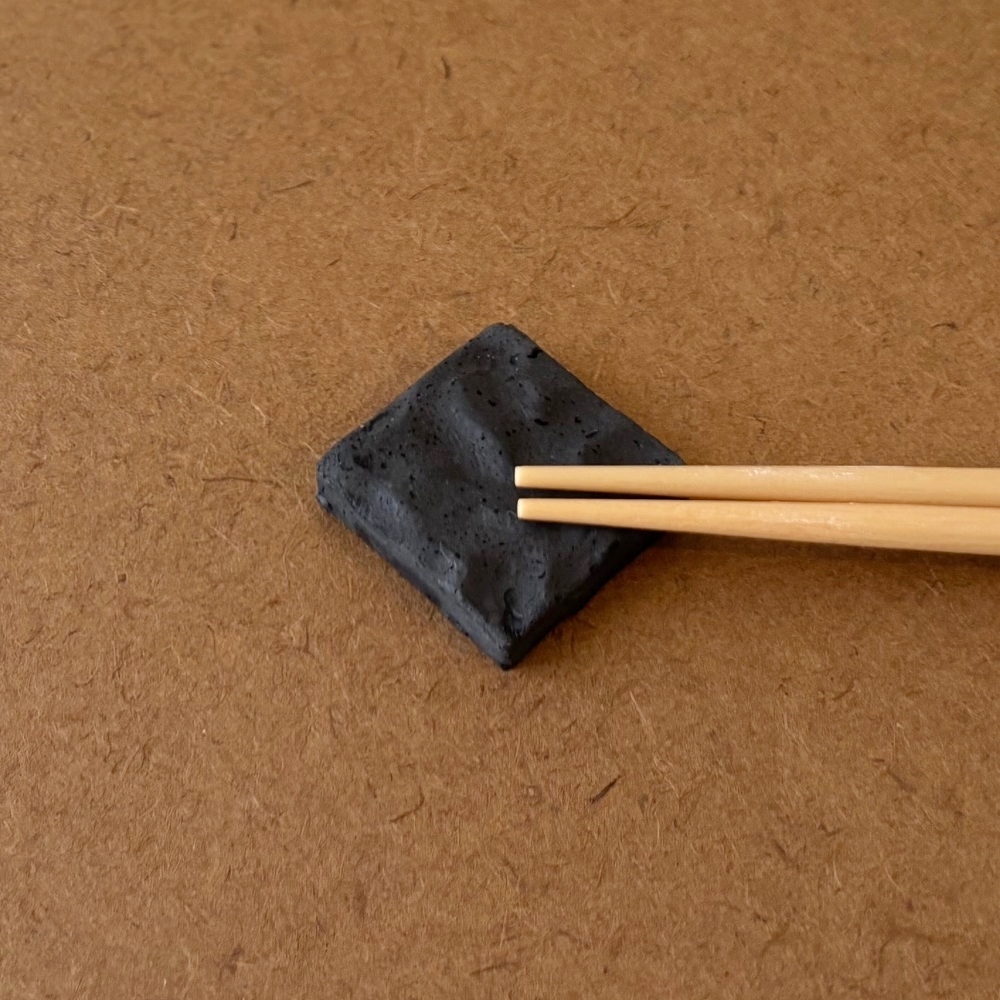 籾殻くん炭（炭黒）