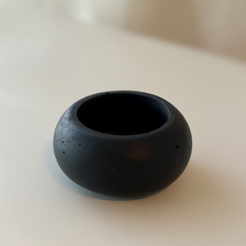 BANANA BLACK Pot（ミニプランター／器）