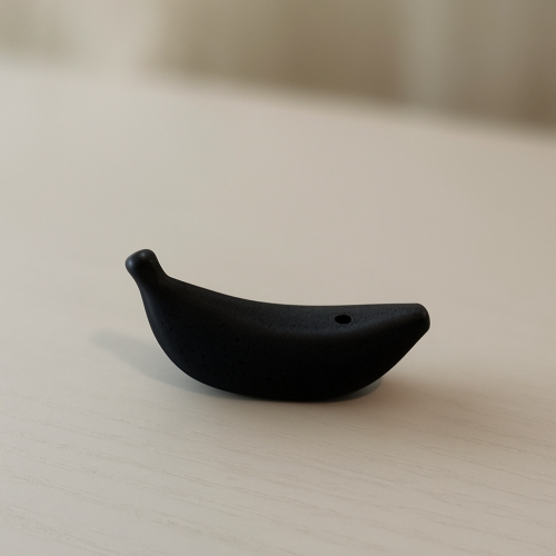 バナナの形をしたお香立て