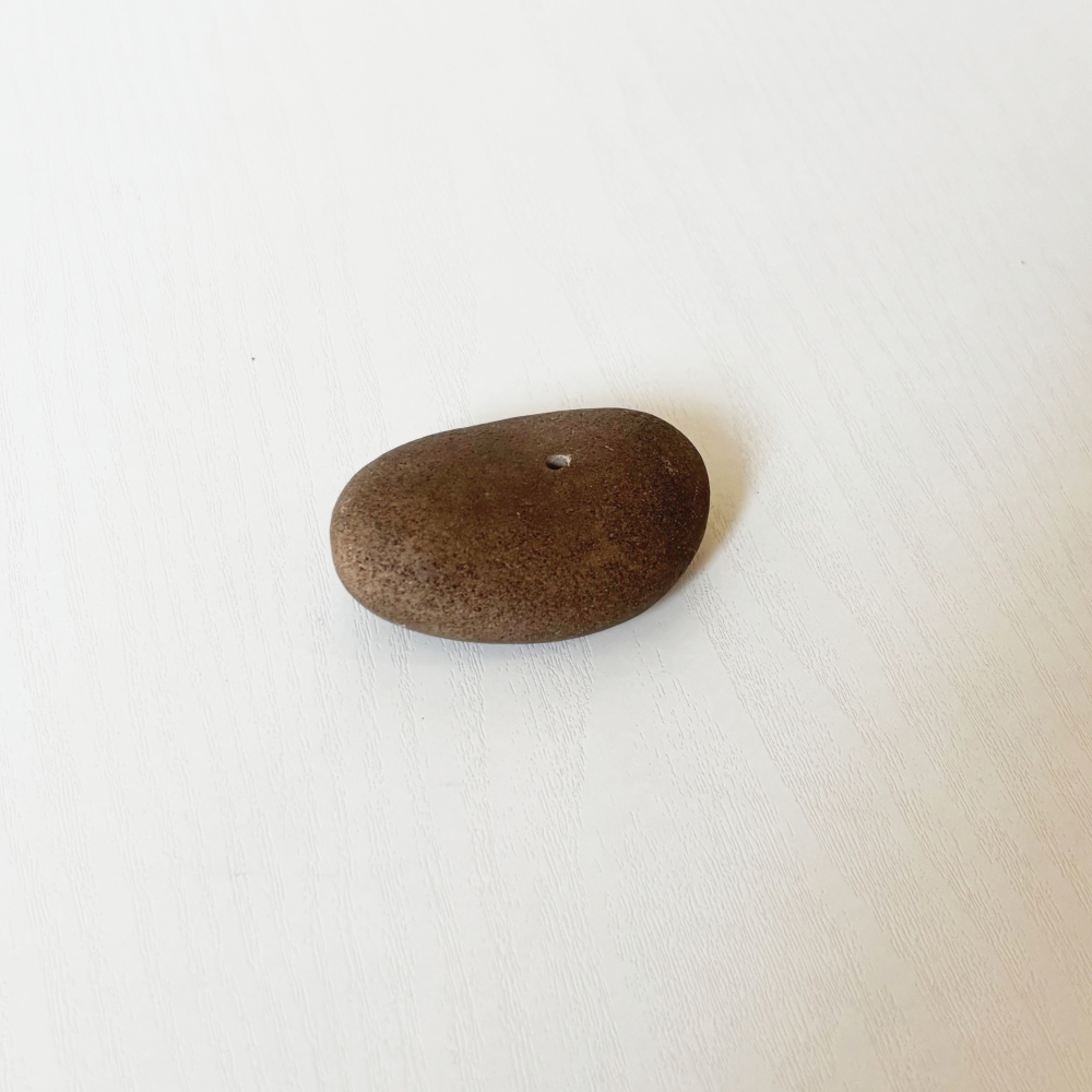 FORM / FLUX - Hole(2)