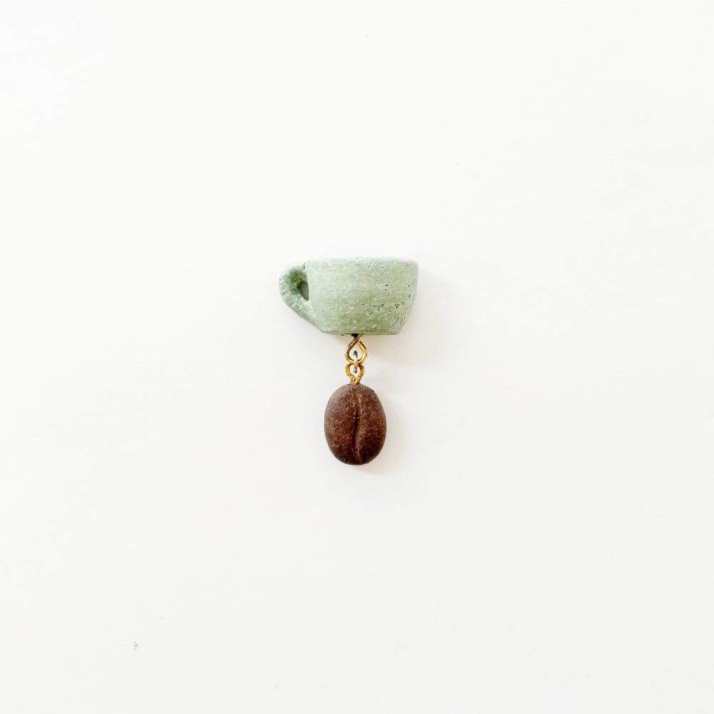 COFFEE STONE Pin Badge - Cup & Bean(カップとコーヒー豆のピンバッジ)